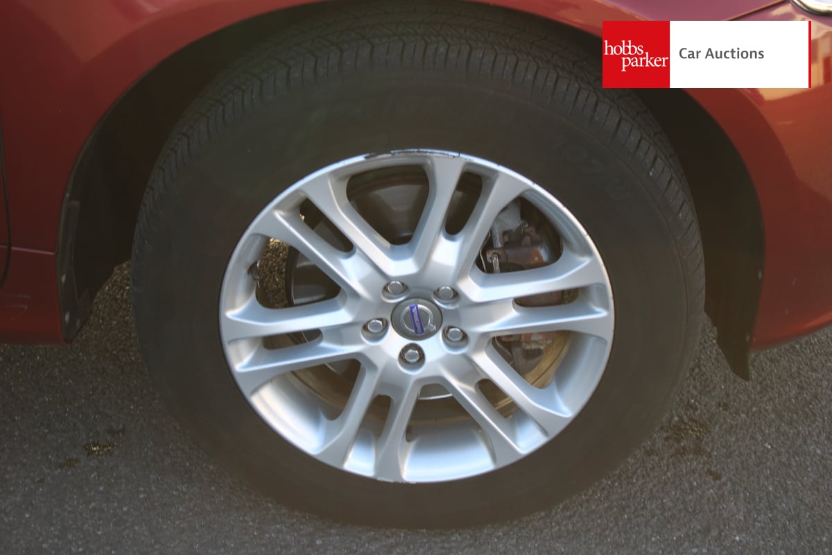 VOLVO XC60 SE LUX NAV D4 AUTO image 9