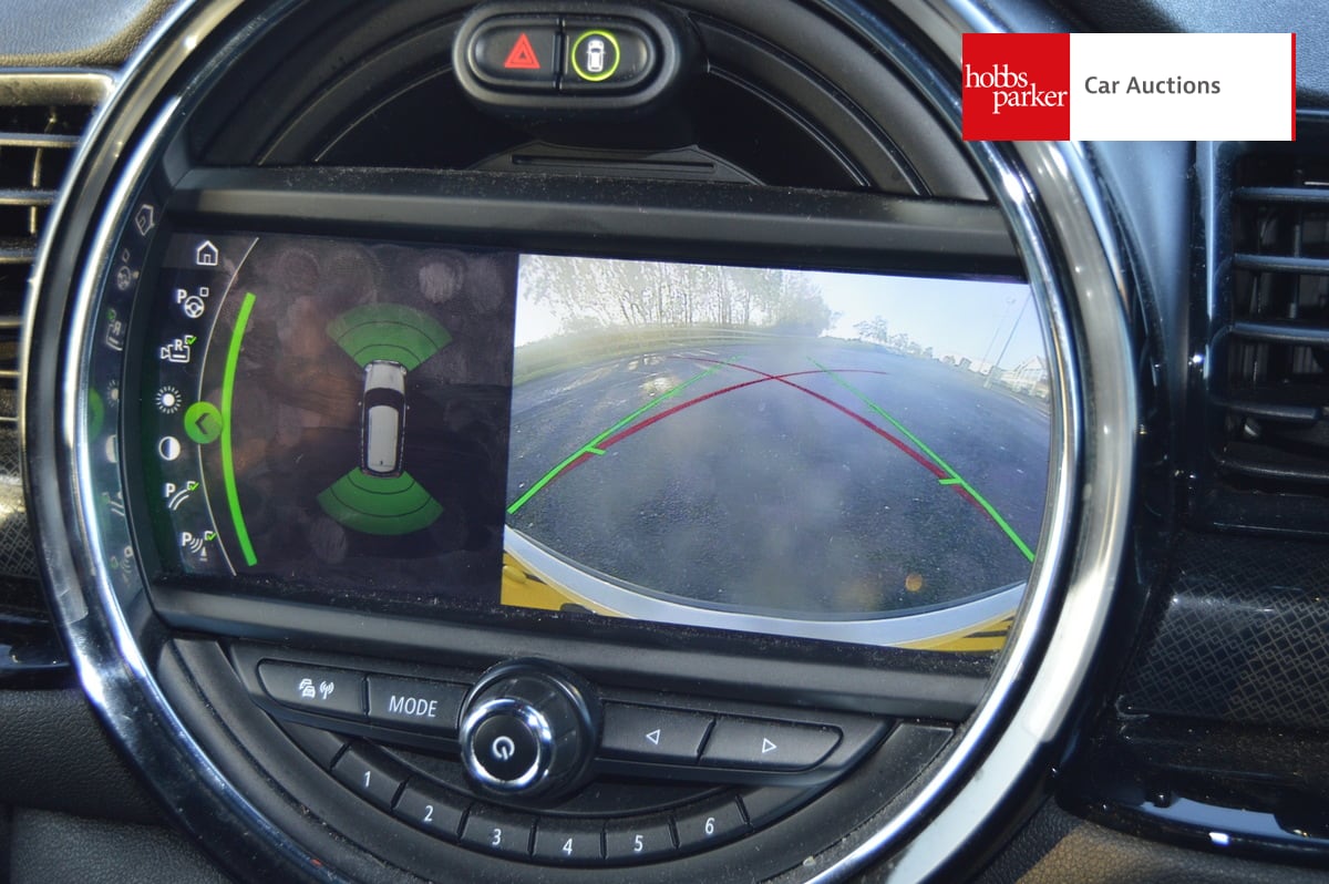 MINI CLUBMAN JOHN COOPER WORKS image 19