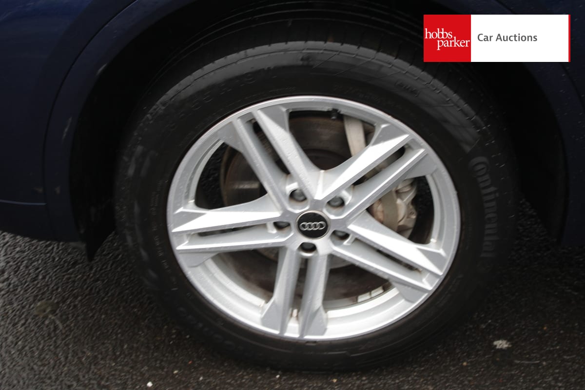 AUDI Q5 S LINE 45 TFSI MHEV QUAT SA image 12