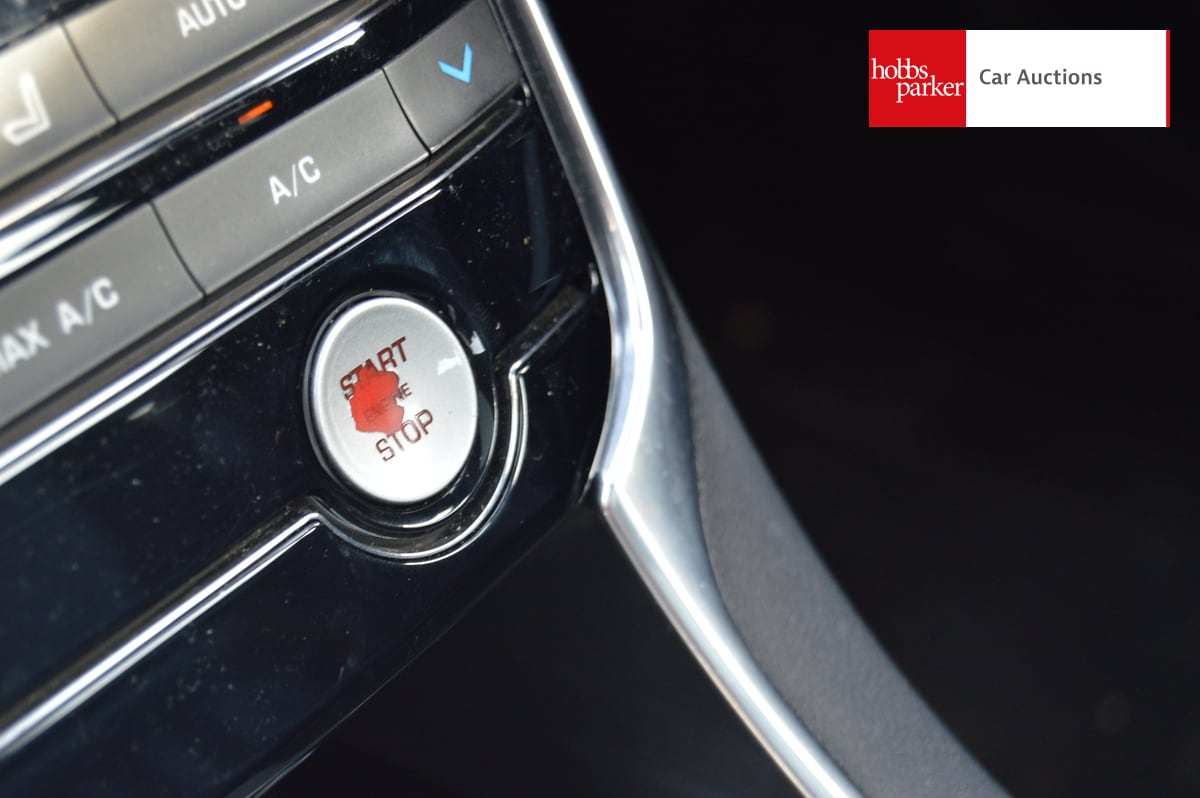 JAGUAR XF PORTFOLIO D AWD AUTO image 23