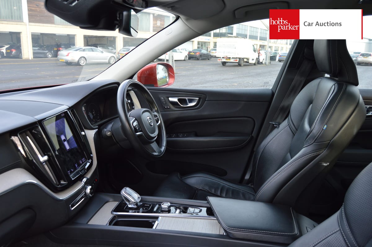 VOLVO XC60 INSCRIPT T6 RCHARGE AWD AWD A image 13