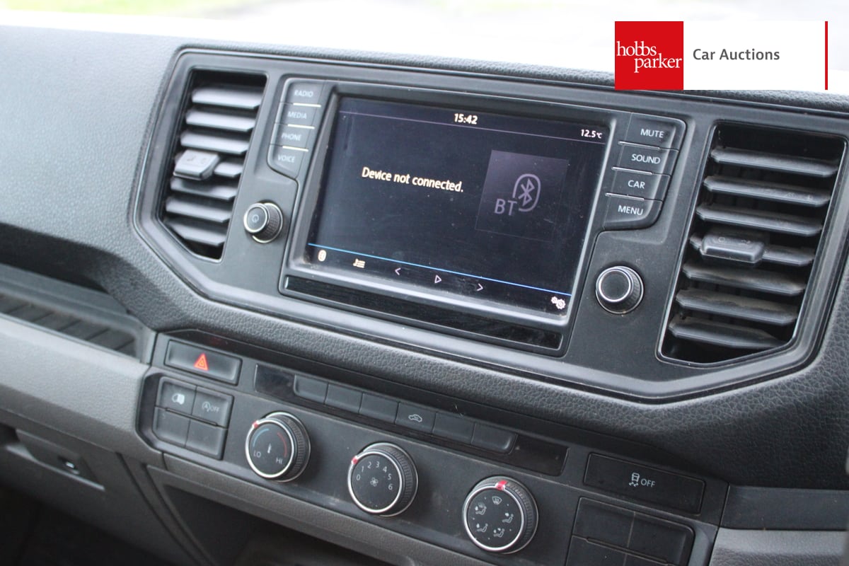 VOLKSWAGEN CRAFTER CR35 TRENDLINE TDI image 22