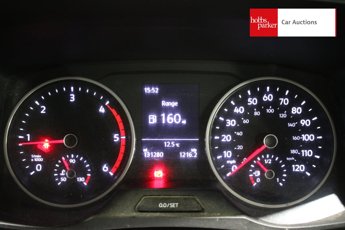 VOLKSWAGEN CRAFTER CR35 TRENDLINE TDI image 23