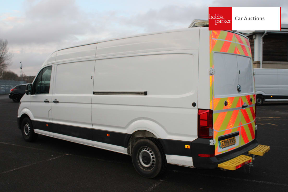 VOLKSWAGEN CRAFTER CR35 TRENDLINE TDI image 5