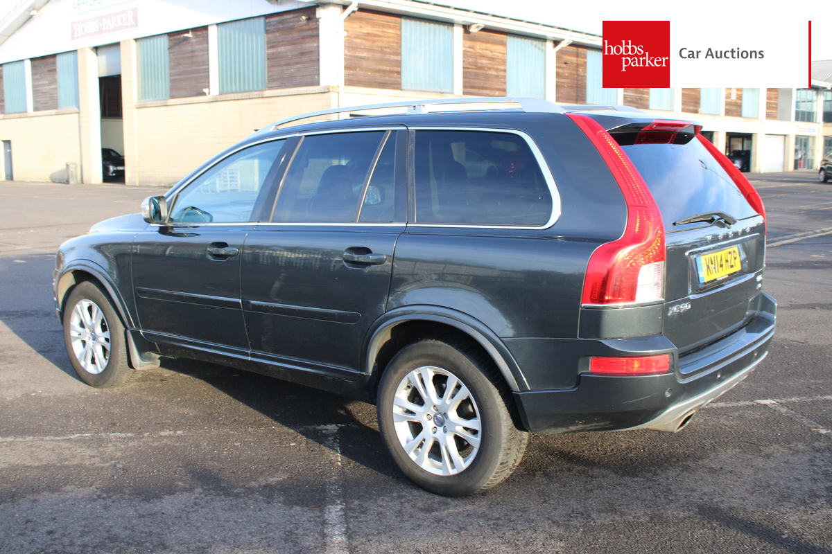 VOLVO XC90 SE LUX D5 AWD AUTO image 5