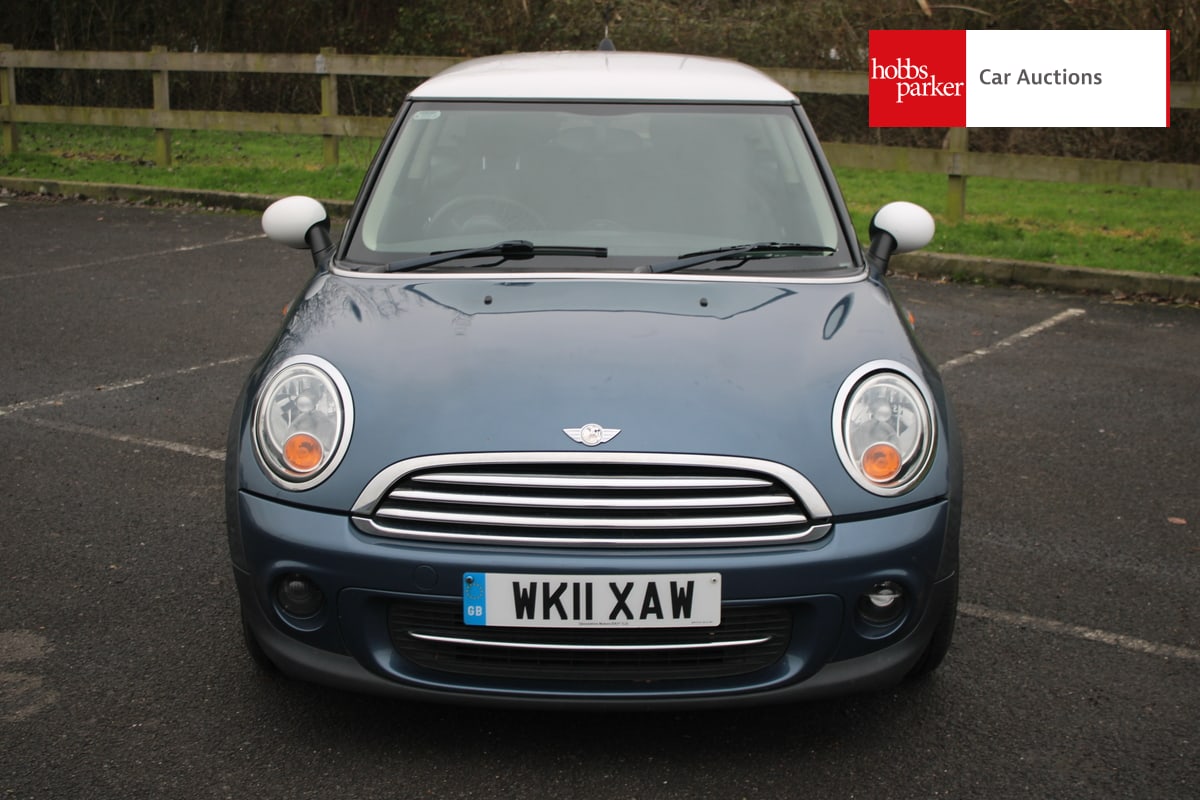 MINI COOPER AUTO image 8