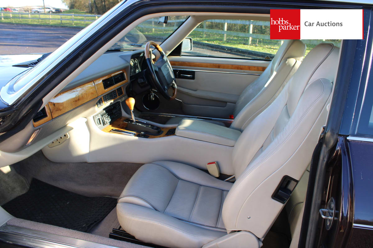 JAGUAR XJ-S 4.0 AUTO image 19