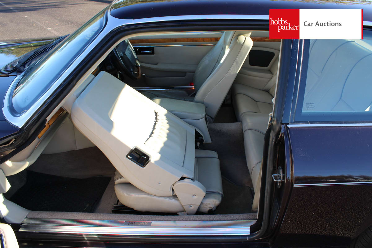 JAGUAR XJ-S 4.0 AUTO image 25