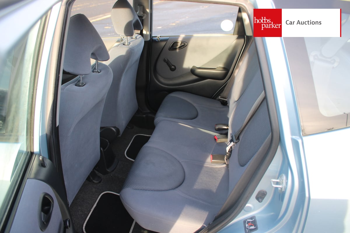 HONDA JAZZ S image 14