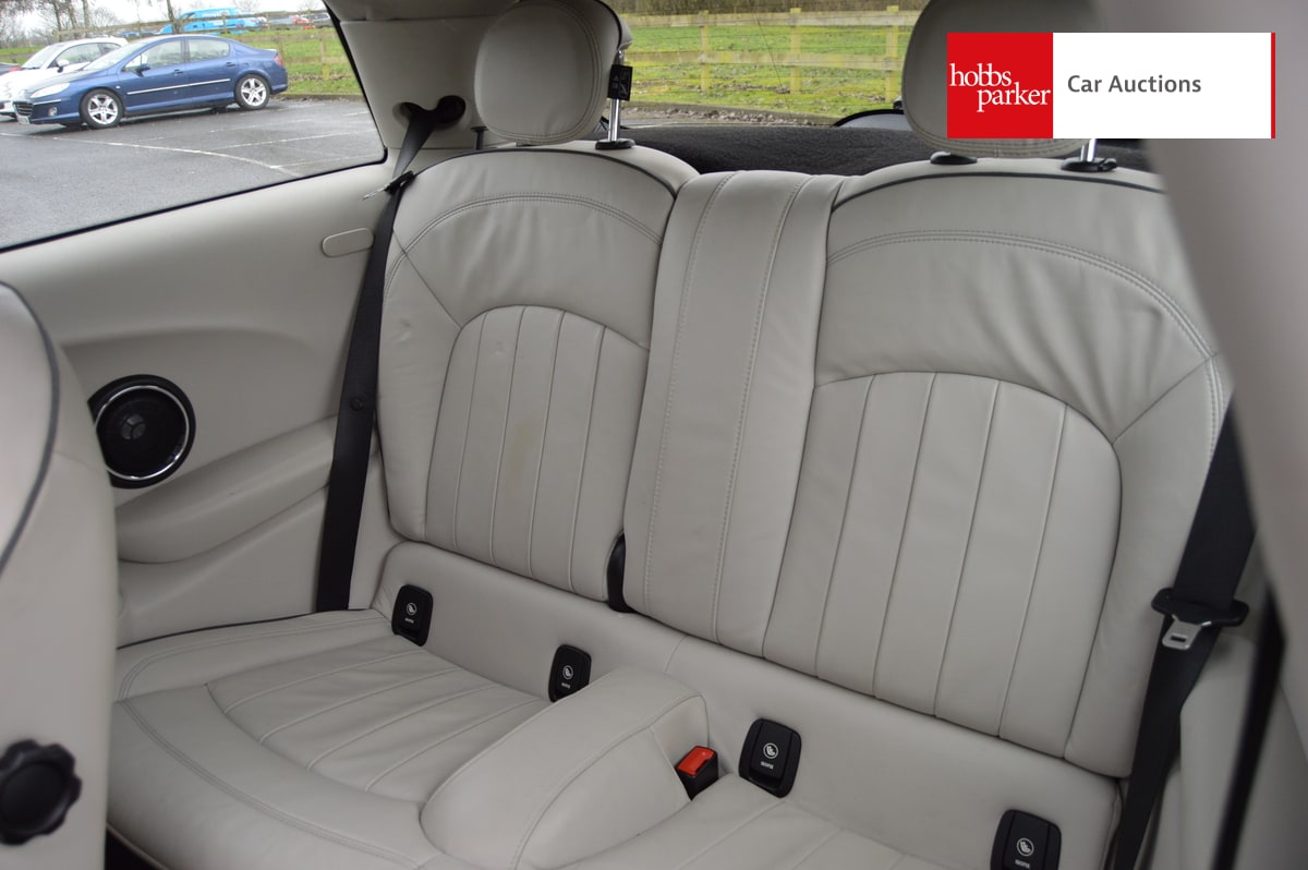 MINI COOPER S AUTO image 14