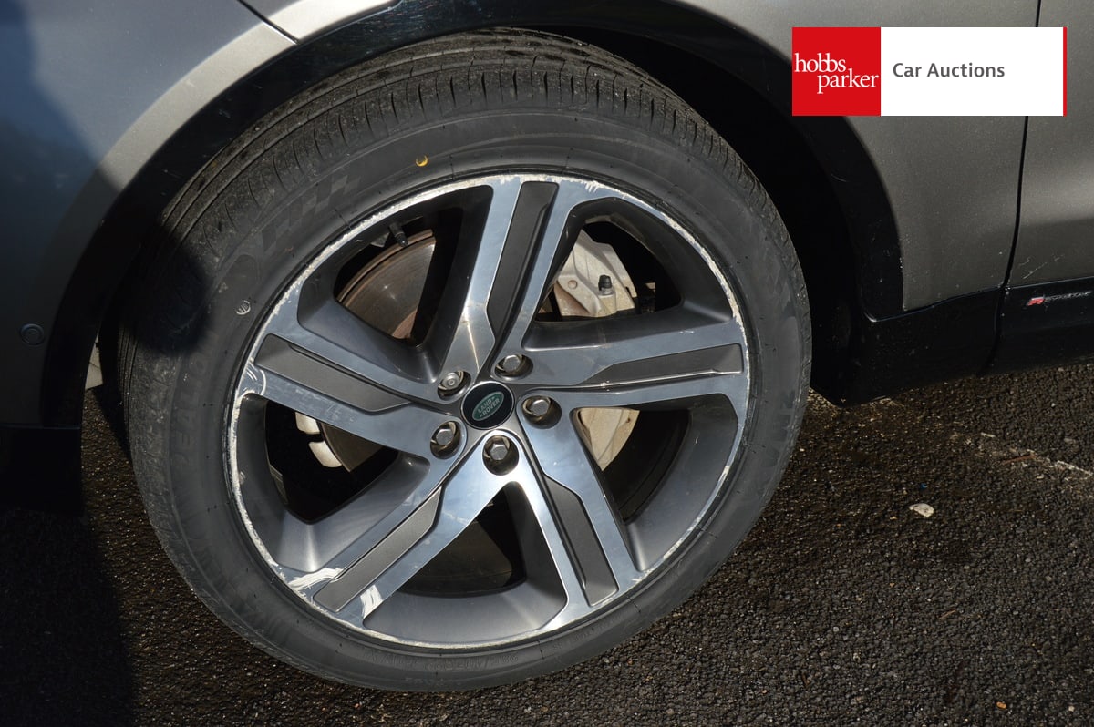 LAND ROVER DISCOVERY R-DYNAM HSE D MHEV A image 9