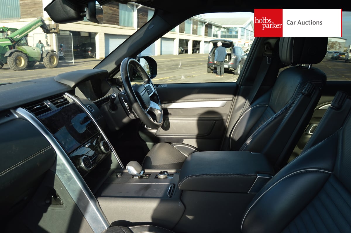 LAND ROVER DISCOVERY R-DYNAM HSE D MHEV A image 13