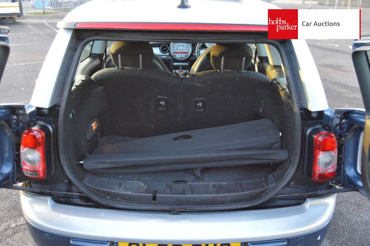 MINI COOPER D CLUBMAN image 15