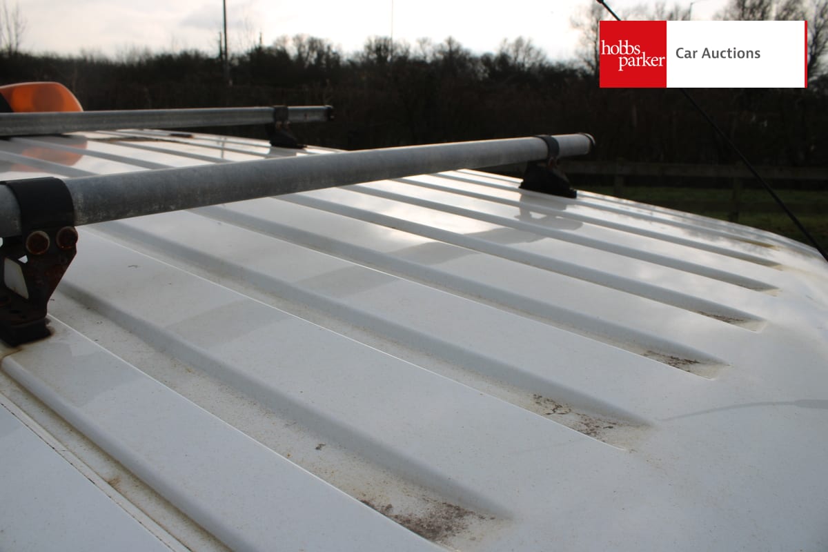 FORD TRANSIT CONNECT 75 T220 image 11