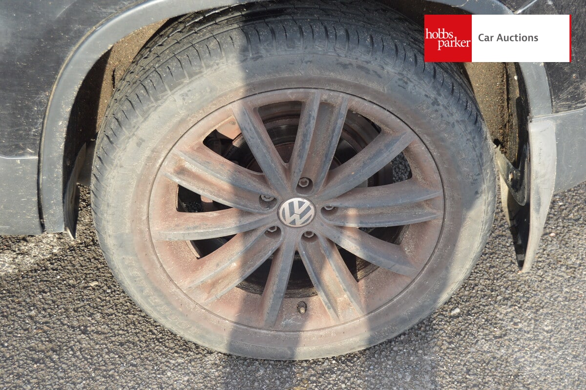 VOLKSWAGEN TIGUAN SPORT TDI 140 AUTO image 10