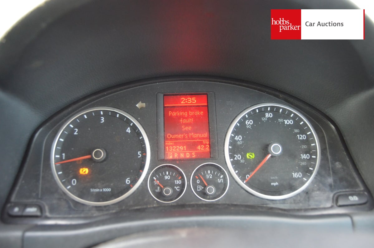 VOLKSWAGEN TIGUAN SPORT TDI 140 AUTO image 16