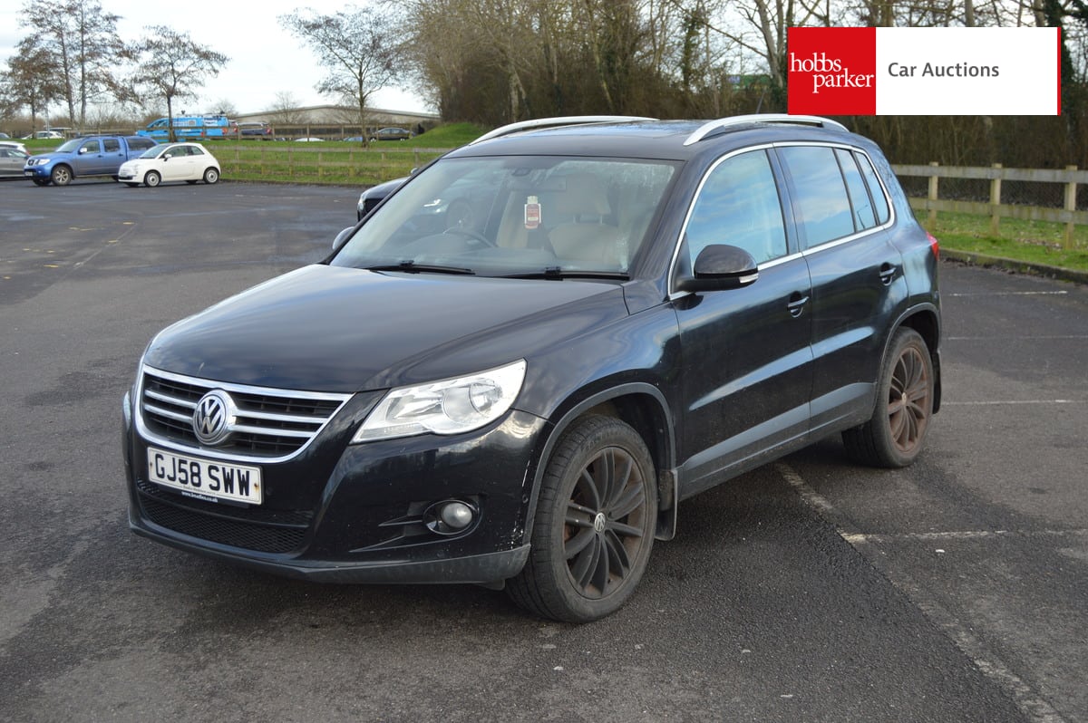 VOLKSWAGEN TIGUAN SPORT TDI 140 AUTO image 7