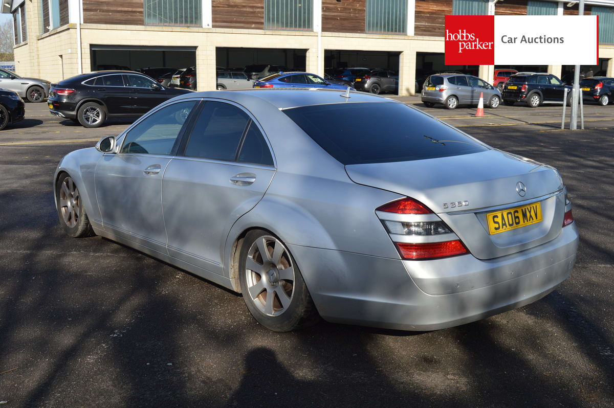 MERCEDES S350 AUTO image 5