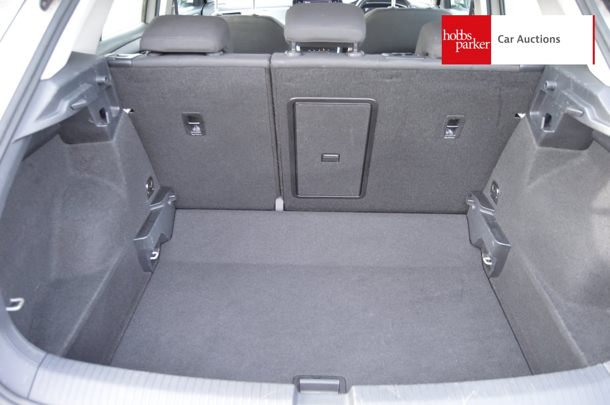 VOLKSWAGEN T-ROC LIFE TSI image 15