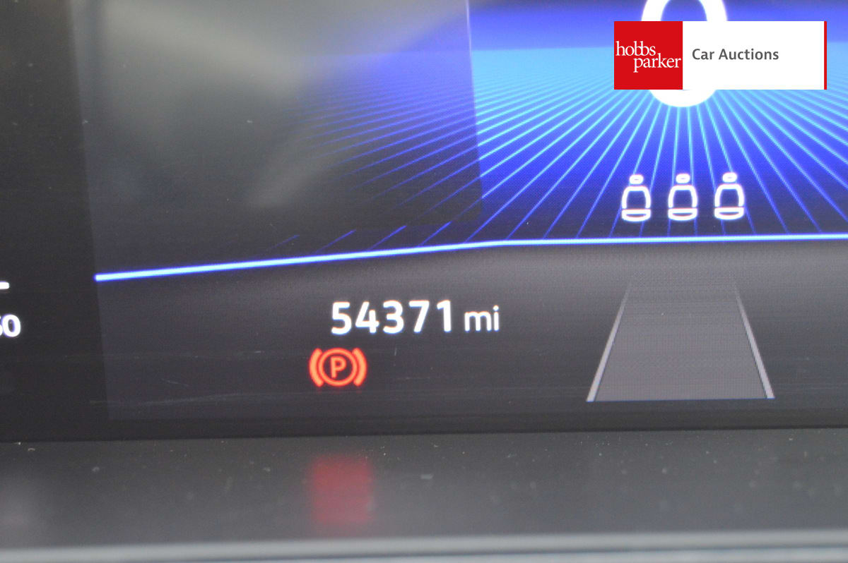 VOLKSWAGEN T-ROC LIFE TSI image 17