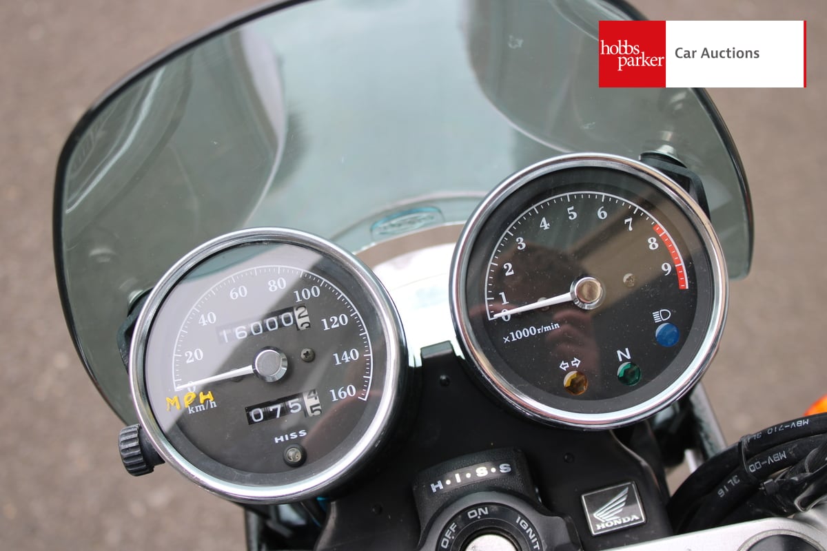 HONDA CB 400SS - NC41 image 10