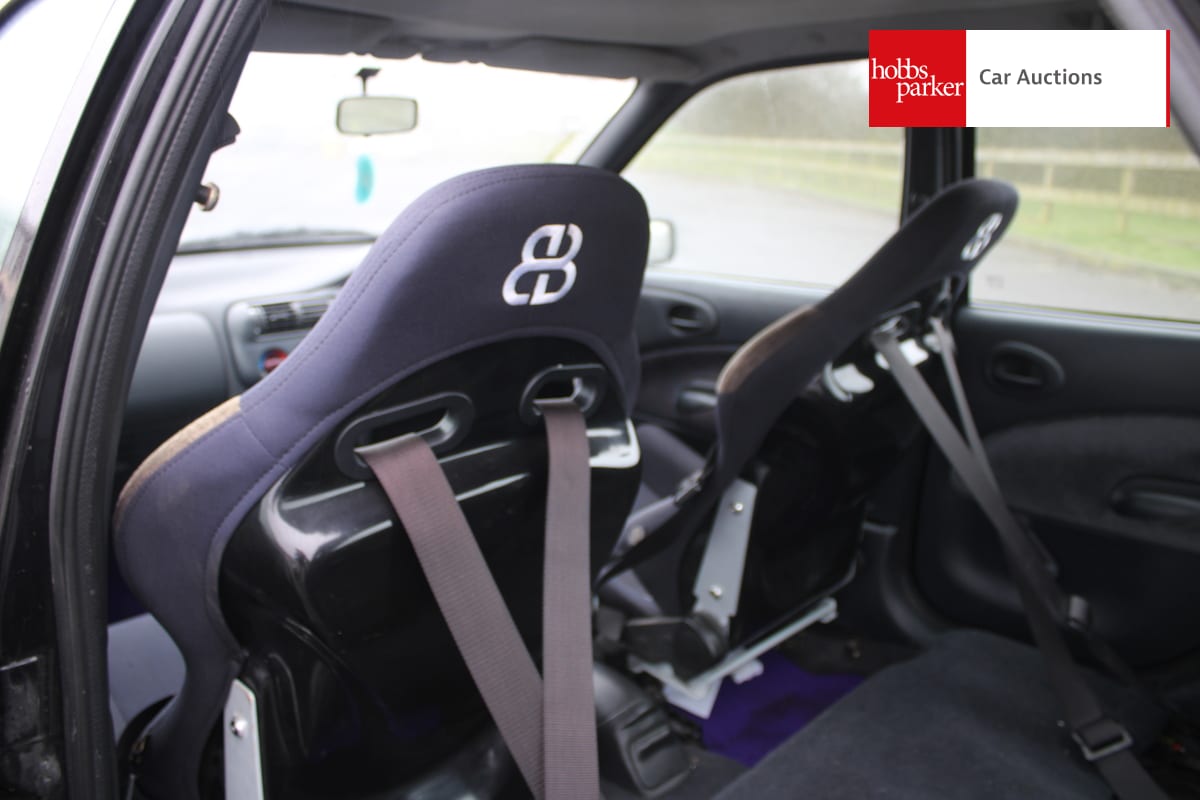 FORD ESCORT FINESSE image 21