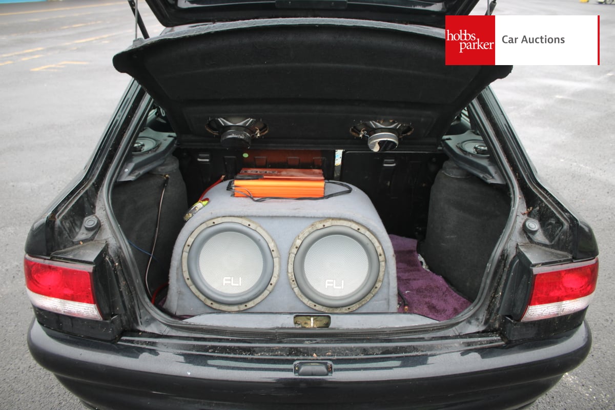 FORD ESCORT FINESSE image 24