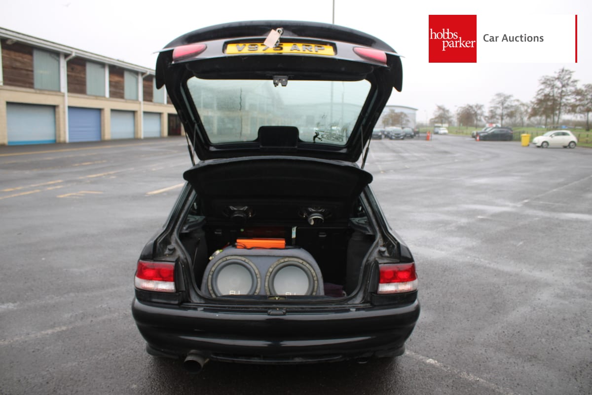 FORD ESCORT FINESSE image 26