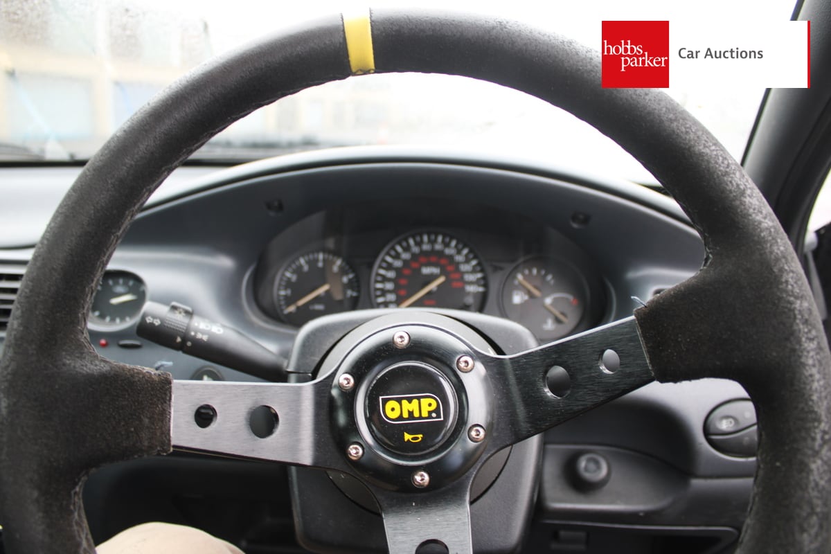 FORD ESCORT FINESSE image 32