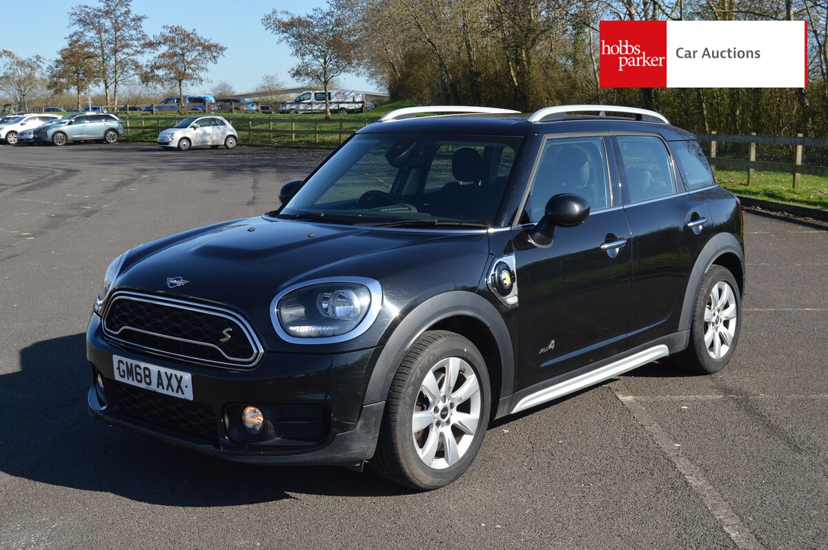 MINI COUNTRYMAN COOPER S E ALL4 A image 7