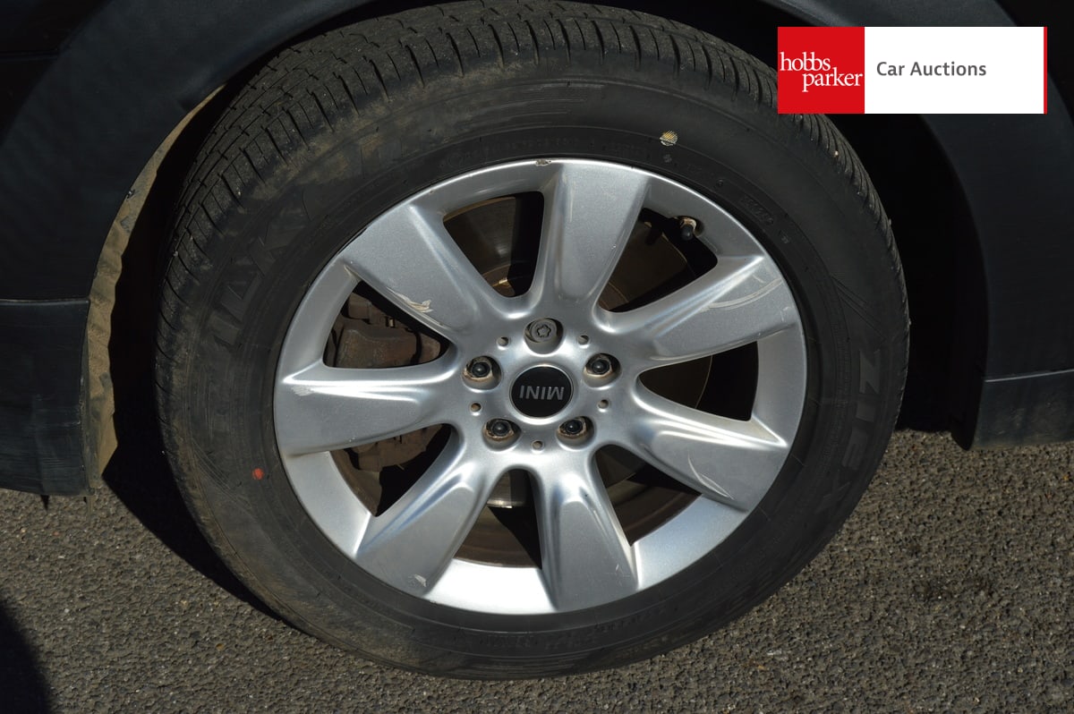 MINI COUNTRYMAN COOPER S E ALL4 A image 9