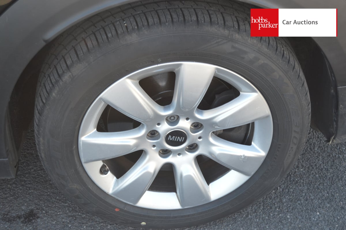 MINI COUNTRYMAN COOPER S E ALL4 A image 12