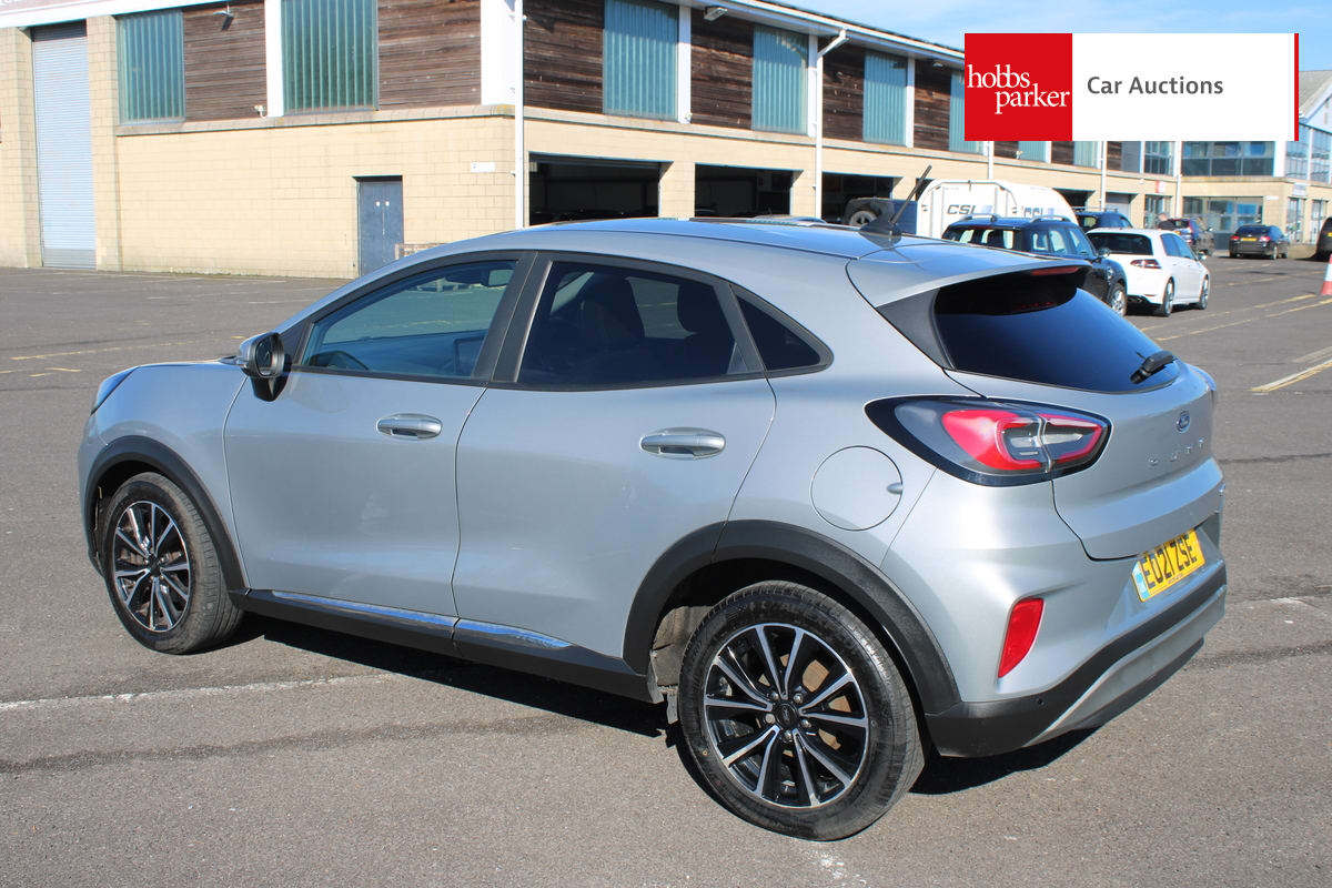 FORD PUMA TITANIUM MHEV image 5