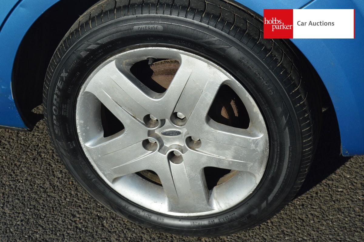 FORD FOCUS SPORT TDCI image 10