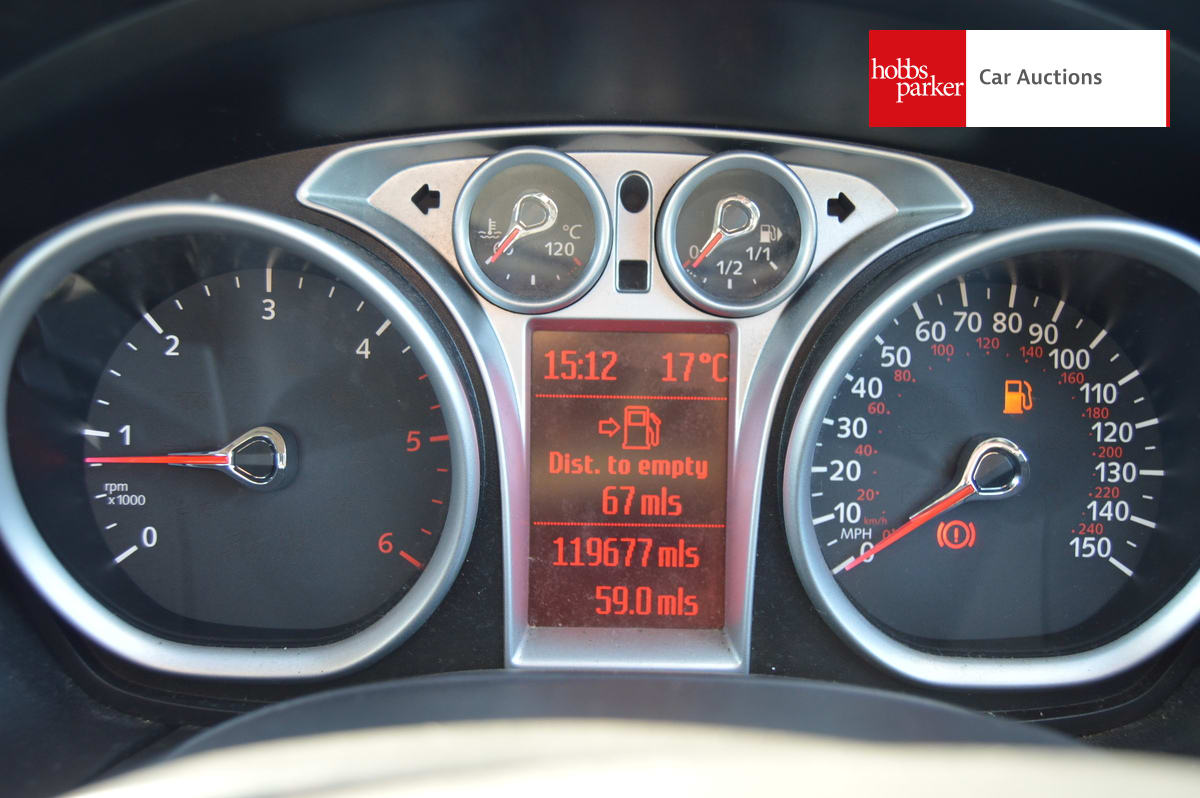 FORD FOCUS SPORT TDCI image 16