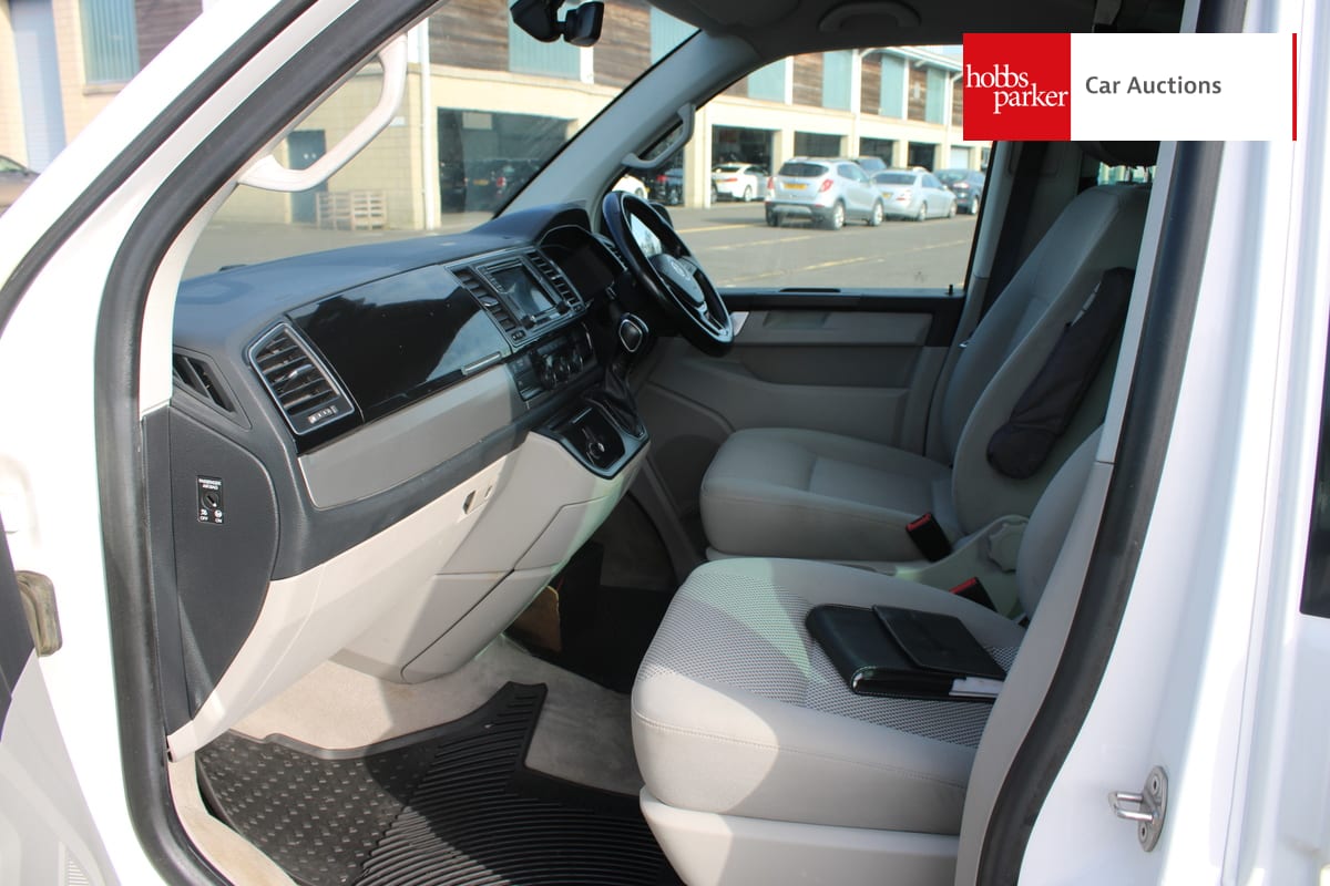 VOLKSWAGEN CALIFORNIA BEACH ED TDI B image 13