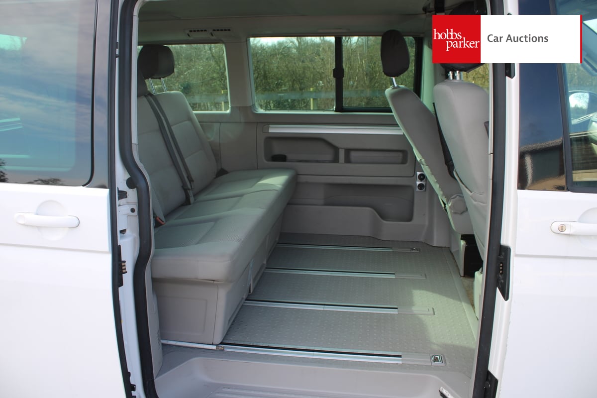 VOLKSWAGEN CALIFORNIA BEACH ED TDI B image 14