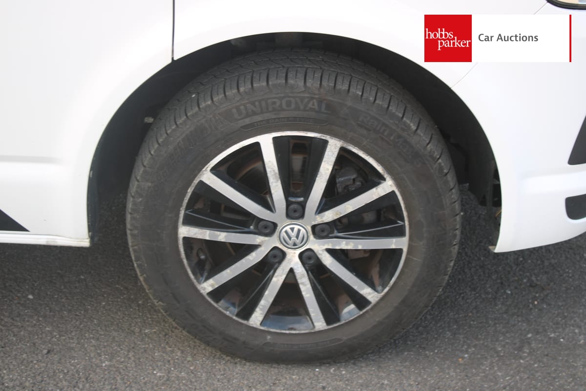 VOLKSWAGEN CALIFORNIA BEACH ED TDI B image 9