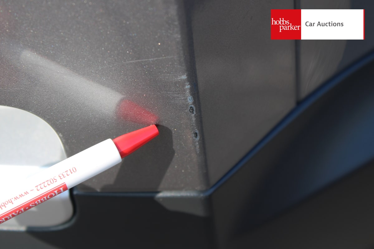 LAND ROVER DEFENDER SE D AUTO image 27