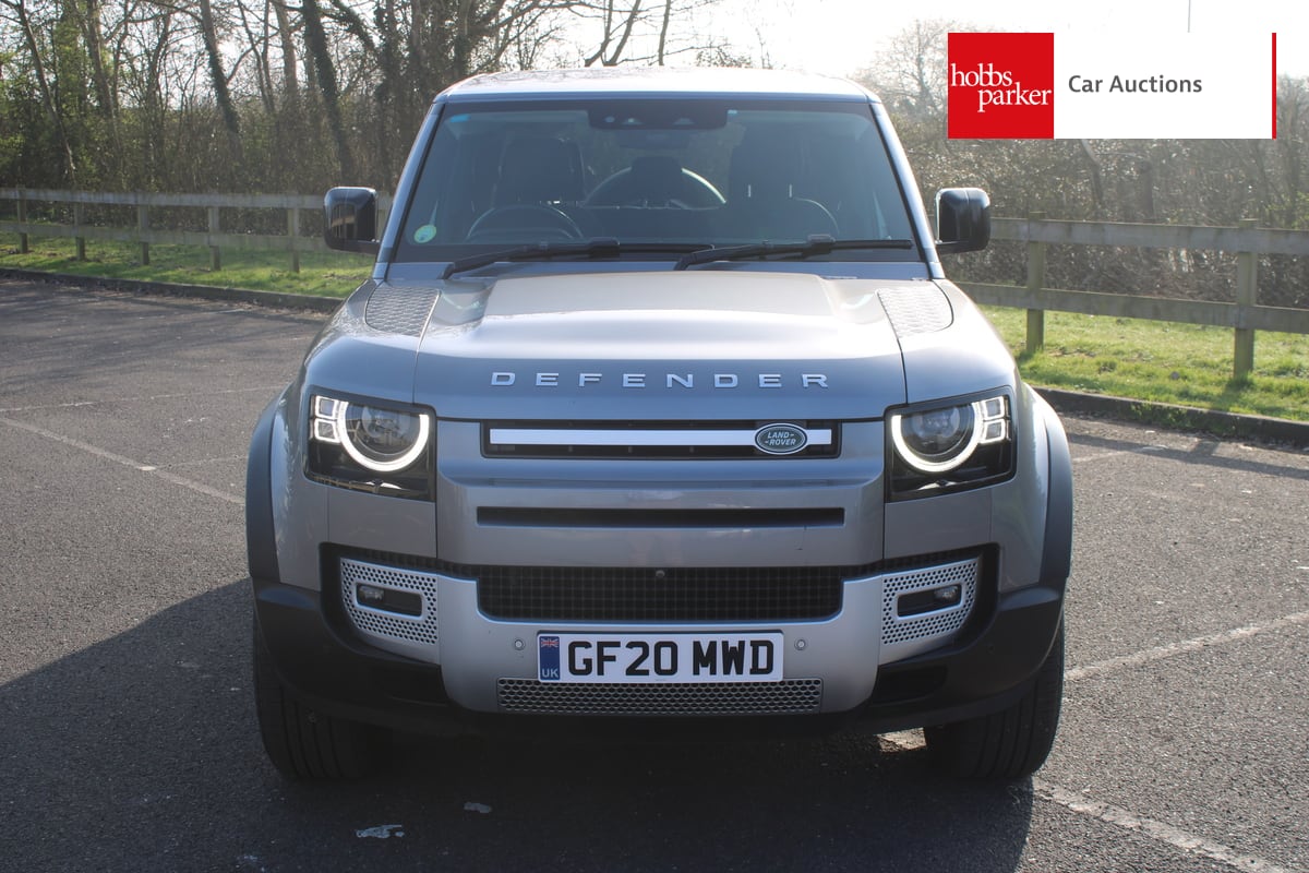 LAND ROVER DEFENDER SE D AUTO image 8