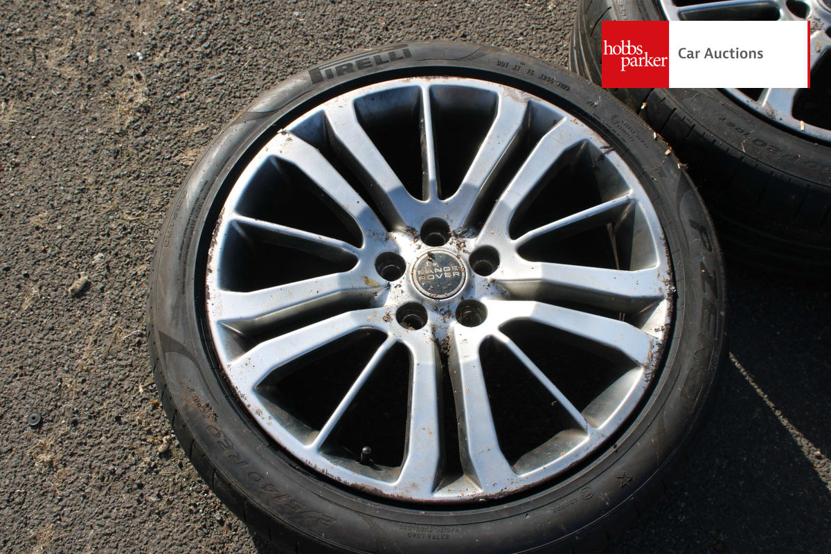 LAND ROVER RANGE ROVER SPORT HSE SDV image 18