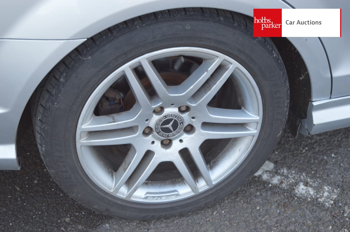 MERCEDES C220 CDI image 11