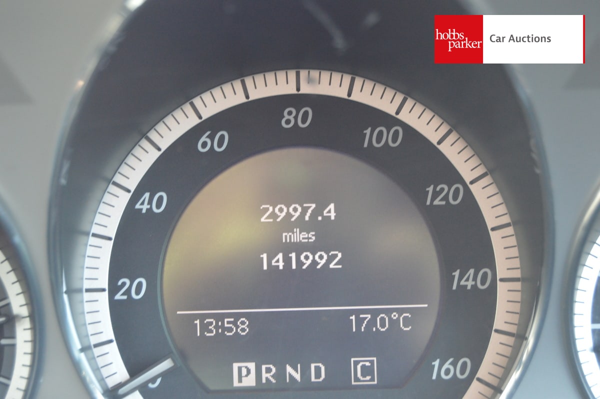 MERCEDES C220 CDI image 17