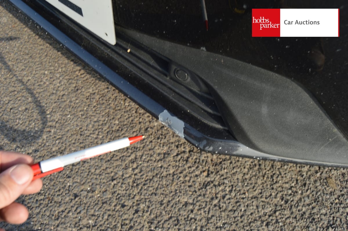 VOLVO V40 R-DESIGN LUX NAV D4 A image 21