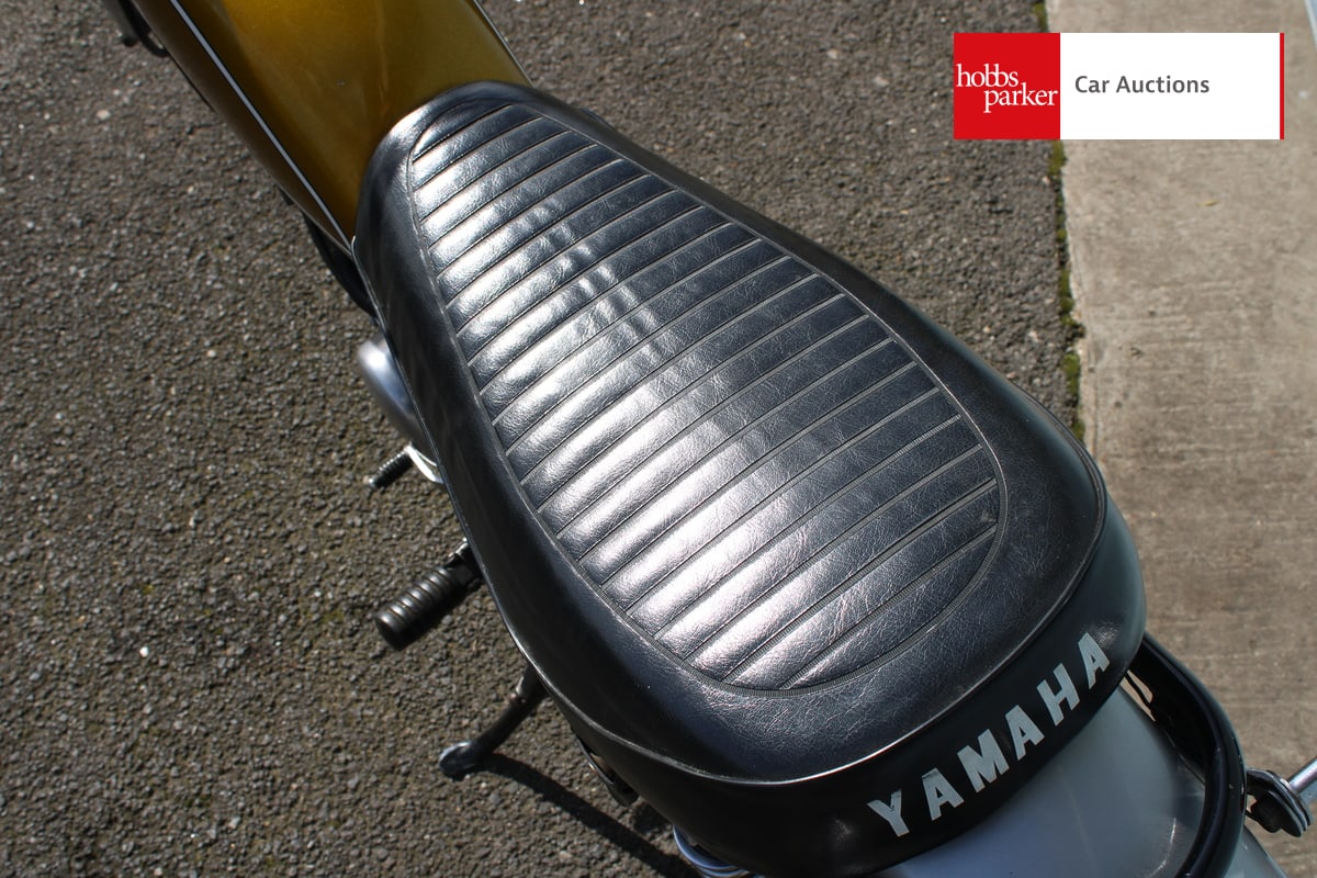 YAMAHA DT 100 image 11