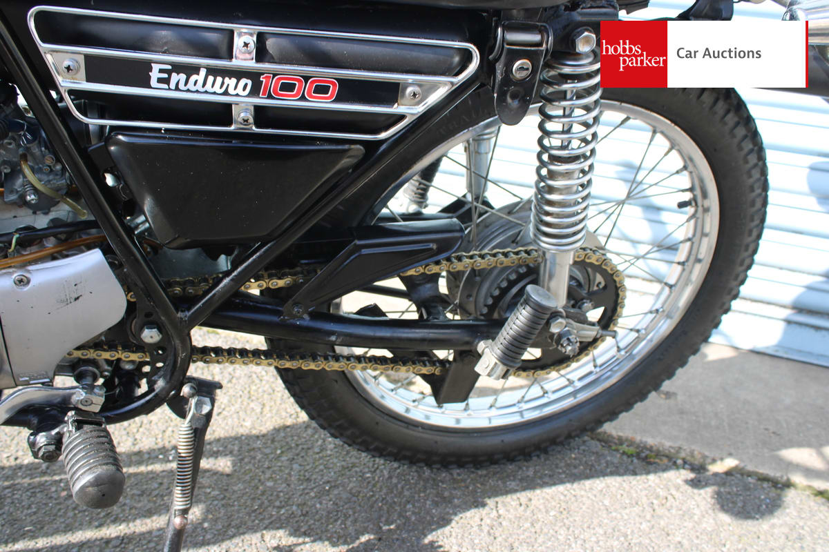 YAMAHA DT 100 image 16