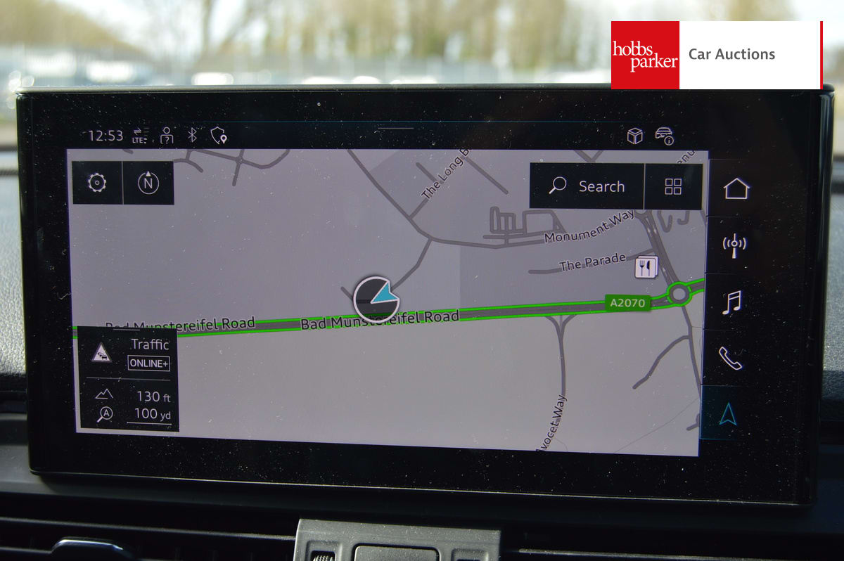 AUDI Q5 S LINE 45 TFSI MHEV QUAT SA image 17