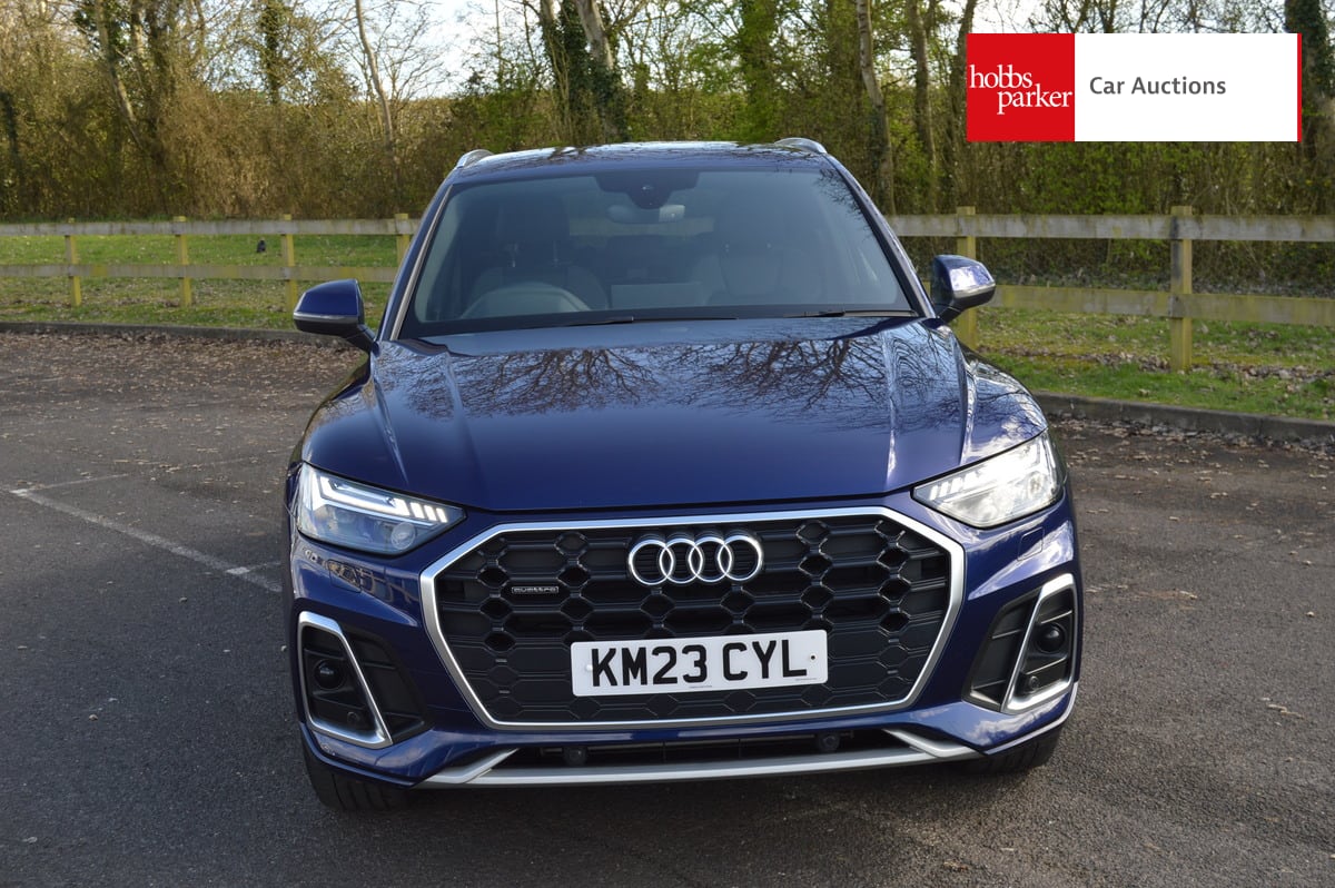 AUDI Q5 S LINE 45 TFSI MHEV QUAT SA image 8