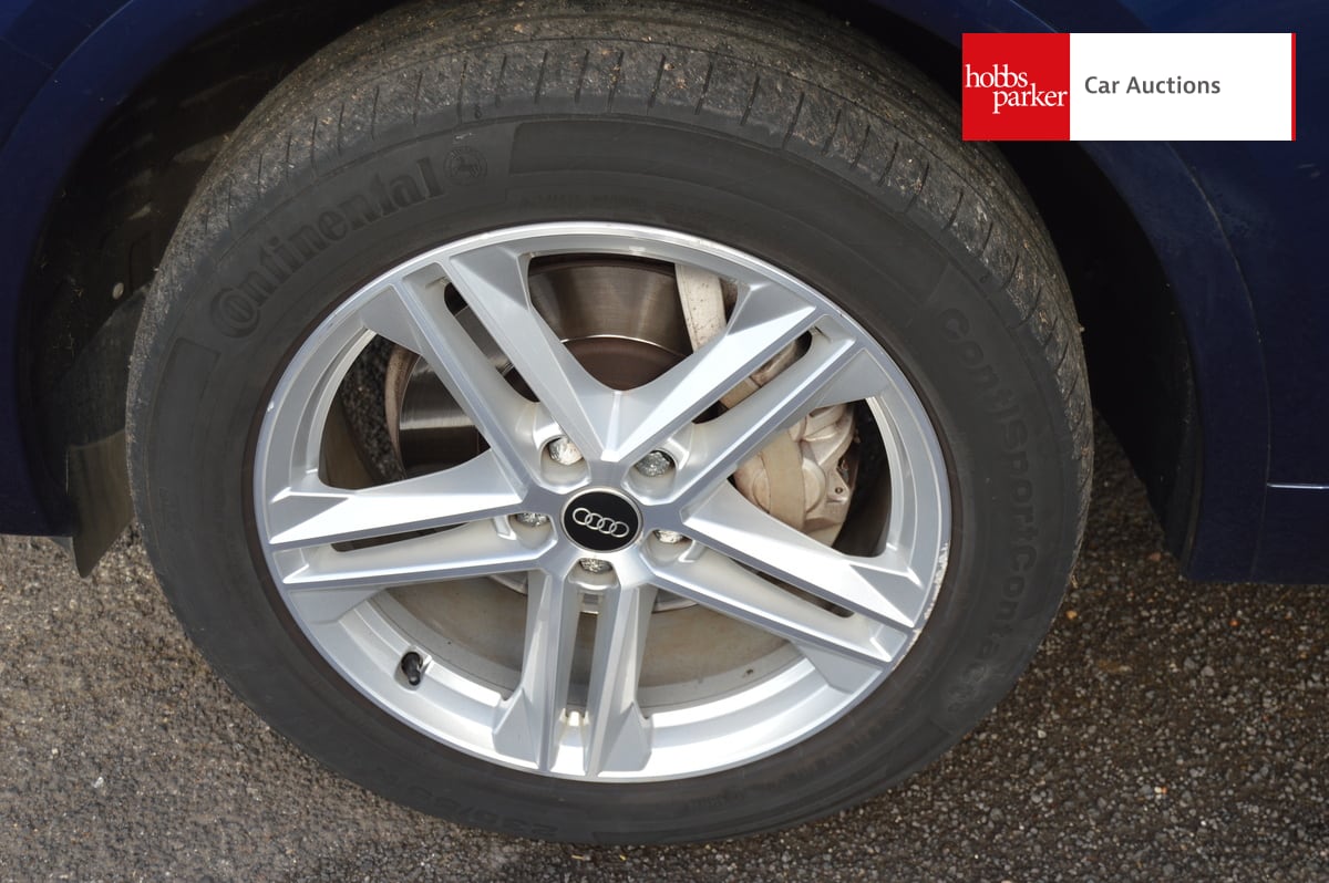 AUDI Q5 S LINE 45 TFSI MHEV QUAT SA image 9