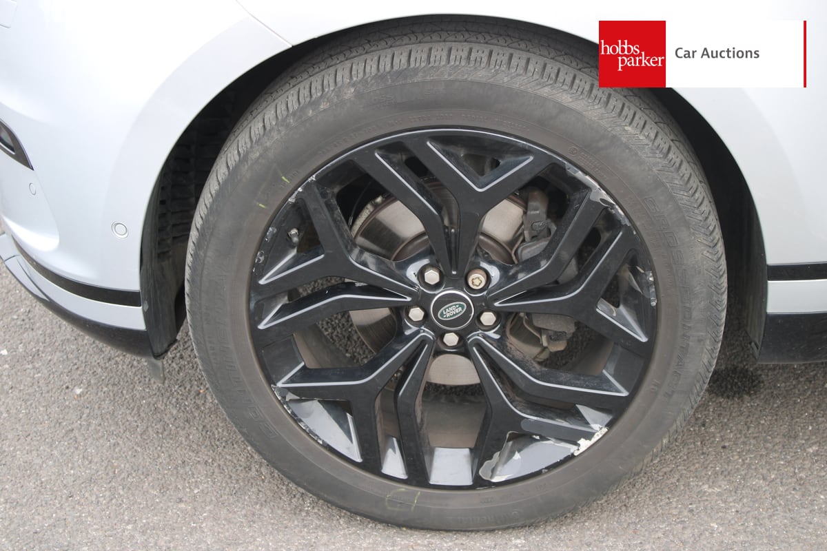 LAND ROVER RANGE ROVER VELAR SE D240 AUTO image 12